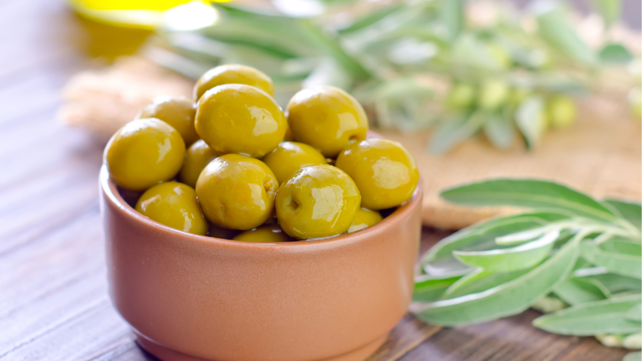 are green olives good for you